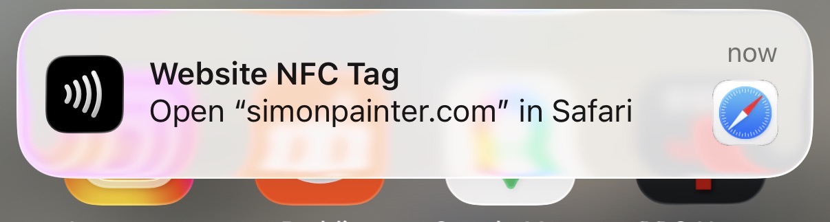 iPhone notification when tapping the NFC keyring